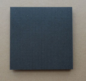 3D l'affichage à LED D'intérieur d'intense luminosité de l'effet P2.5 160000 pointille la densité de pixel