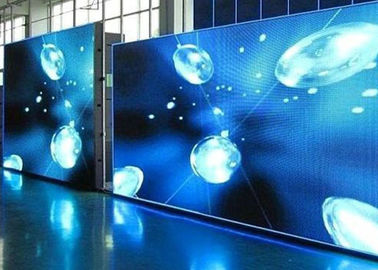 Affichage mené extérieur de 1R1G1B P5, éclat mené de lentes de l'affichage 6000 de la publicité