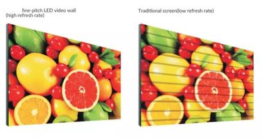 Gamme de gris visuelle d'intérieur incurvée par lancement de bit du mur de P3 LED 14 - 16 pour la publicité